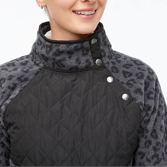 NWT J.Crew Quilted Button Neck Sherpa Tunic Black Leopard Large - Picture 5 of 9